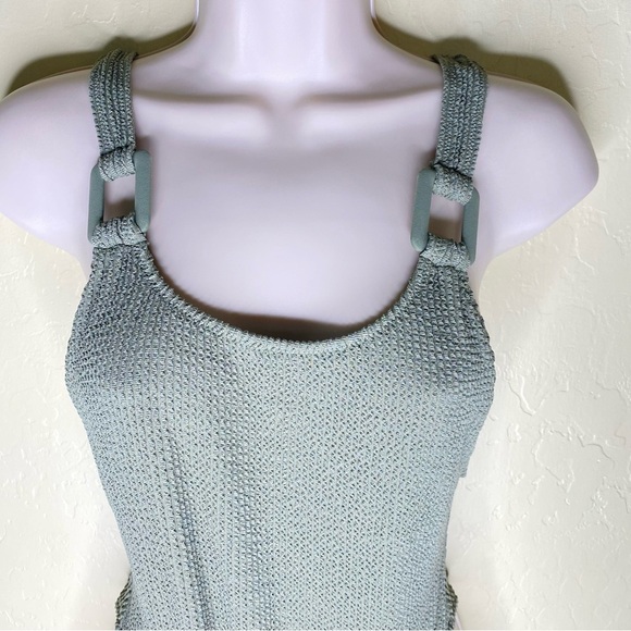 Aerie Shimmery Crinkle Birthday Scoop Cheekiest One Piece Swimsuit Green Size M - Picture 5 of 16